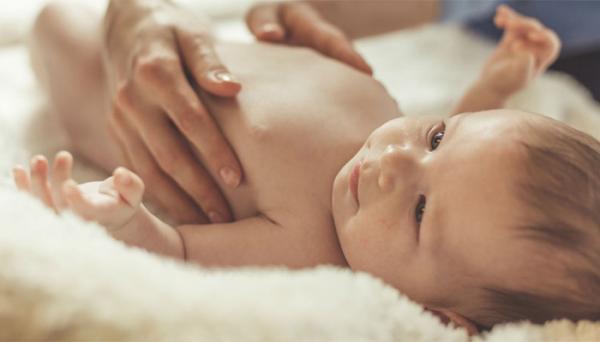 اگزما در نوزادان؛ علت، علائم و راه های درمان
