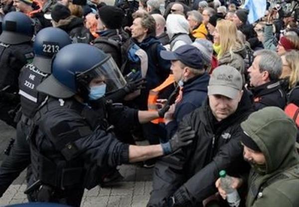 برگزاری اعتراضات ضد محدودیت های کرونایی در شهرهای عظیم آلمان