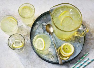 لیموناد خانگی یک نوشیدنی خنک و سرشار از ویتامین